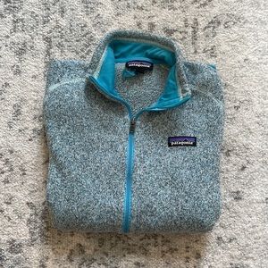 Patagonia Women’s Blue Zip Up Fleece Sweater